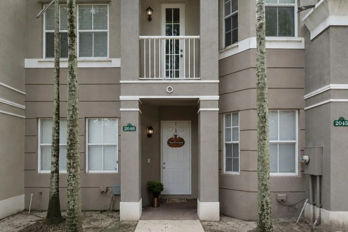 2046 Shoma Dr, Royal Palm Beach: photo 1 of 1