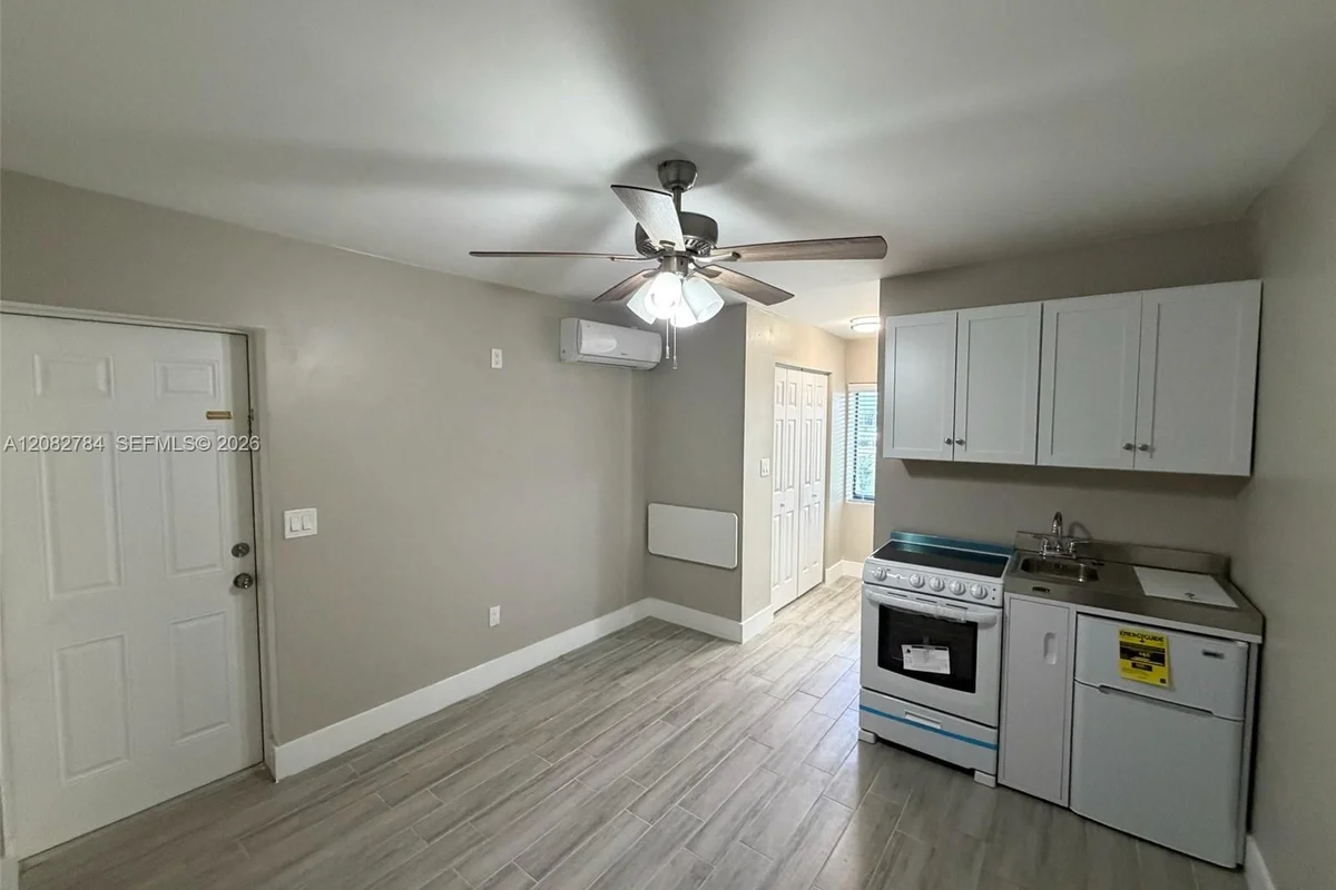 Home in Miami: photo 1 of 6