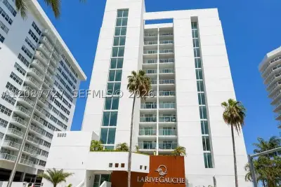 5880 Collins Ave #PH3, Miami Beach: photo 1 of 32