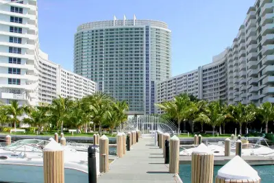 1500 Bay Rd #1220S, Miami Beach: photo 1 of 11