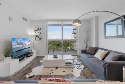 4250 Biscayne Blvd #1008, Miami: photo 1 of 60