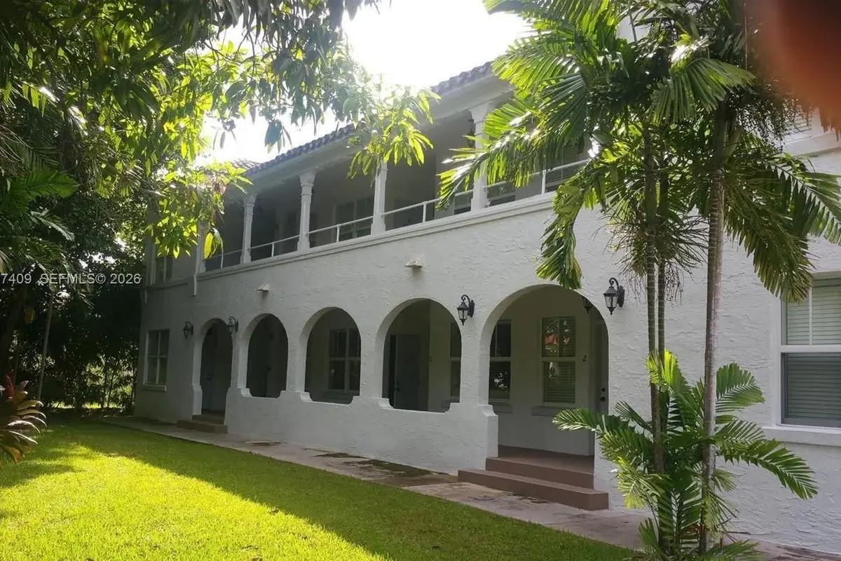 119 Cibao Ct #3, Coral Gables: photo 1 of 8