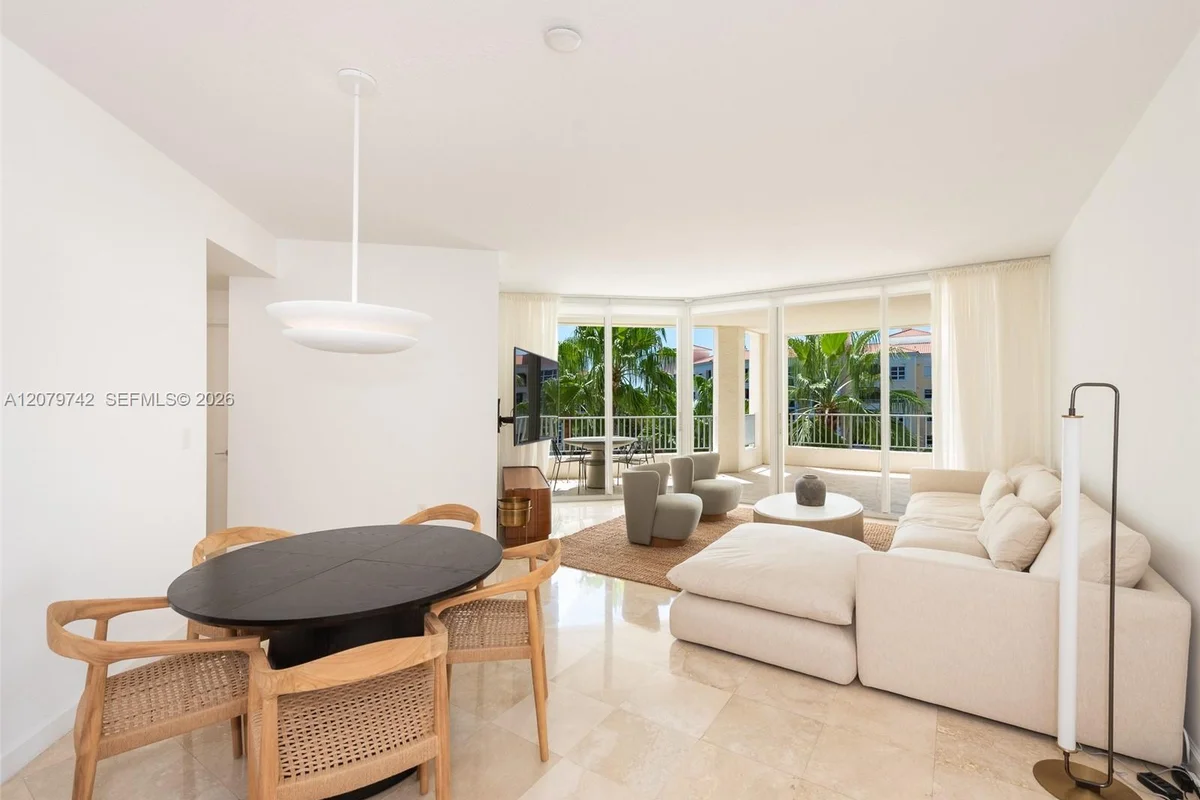 705 Crandon Blvd #506, Key Biscayne: photo 1 of 46
