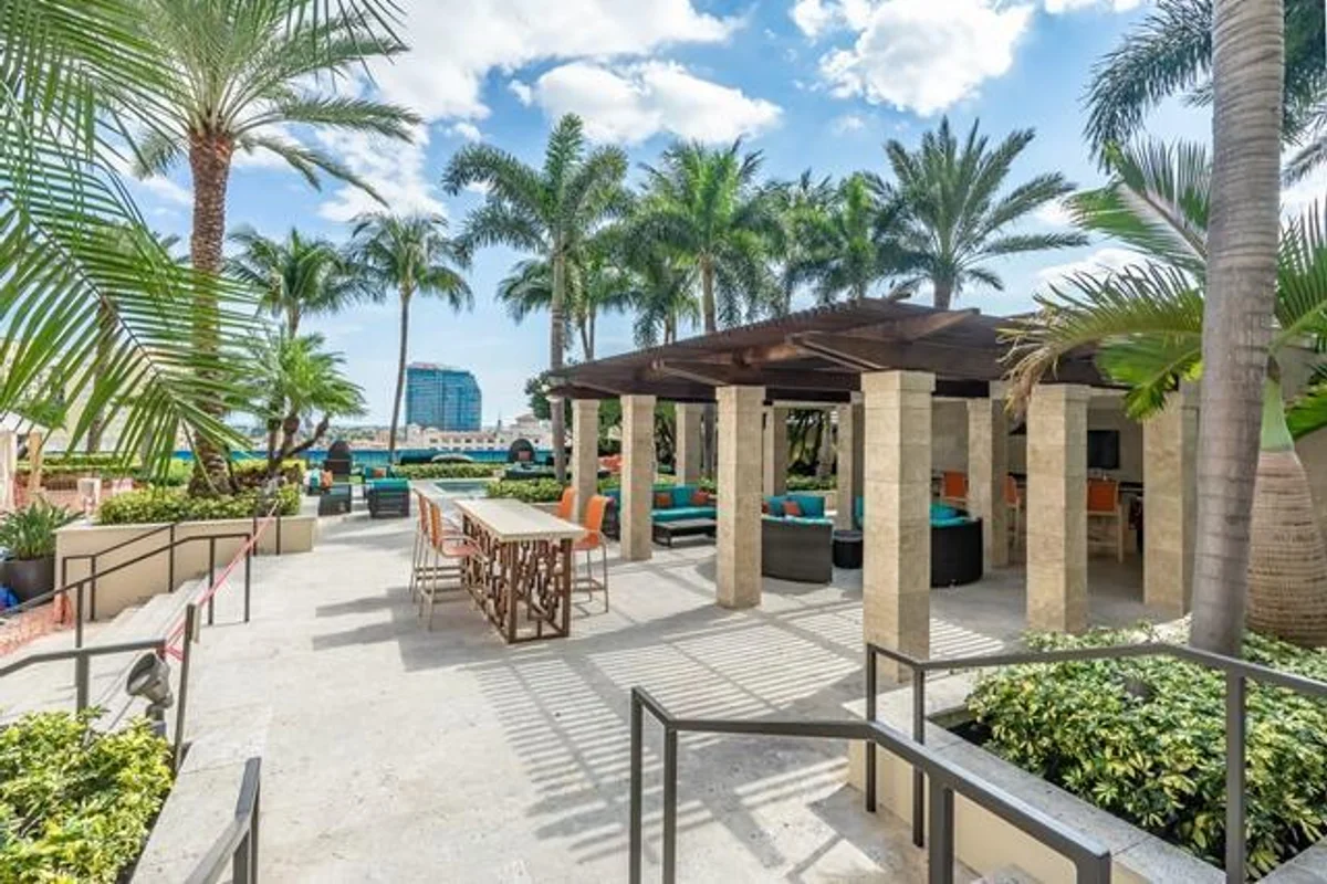 550 Okeechobee Blvd #1008, West Palm Beach: photo 1 of 20