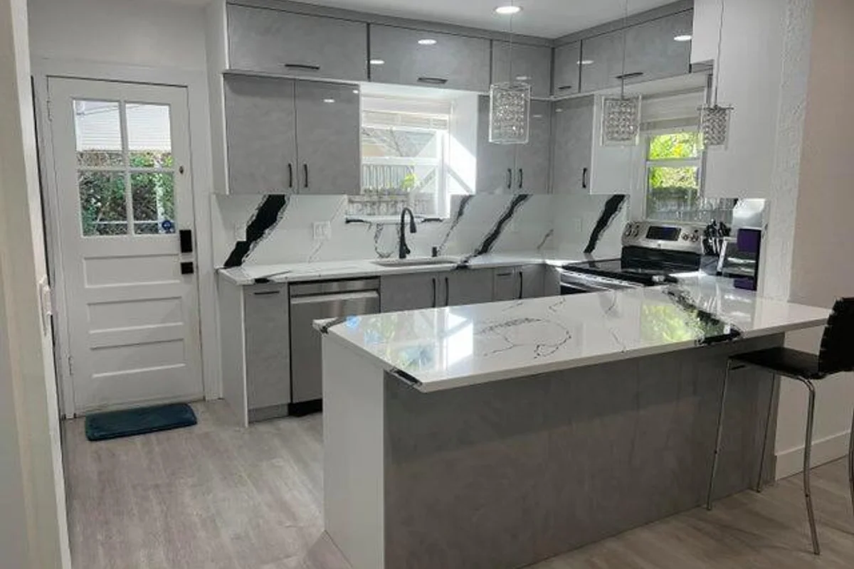 291 E Boca Raton Rd, Boca Raton: photo 1 of 19