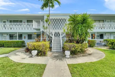 900 Atlantic Shores Blvd #219, Hallandale Beach: photo 1 of 35
