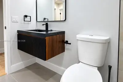 4804 Garden Ave #B, West Palm Beach: photo 1 of 2