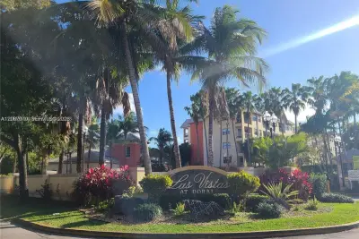 8245 Lake Dr #104, Doral: photo 1 of 27