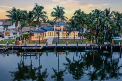 415 Holiday Dr, Hallandale Beach: photo 1 of 91