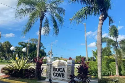 9539 Boca Cove Cir #105, Boca Raton: photo 1 of 25