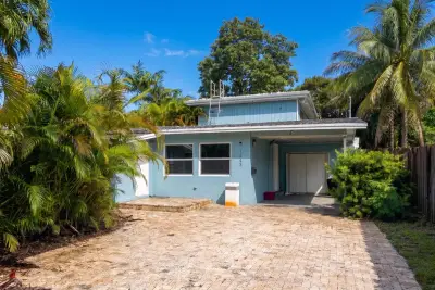 1643 NE 8th Ave, Fort Lauderdale: photo 1 of 22