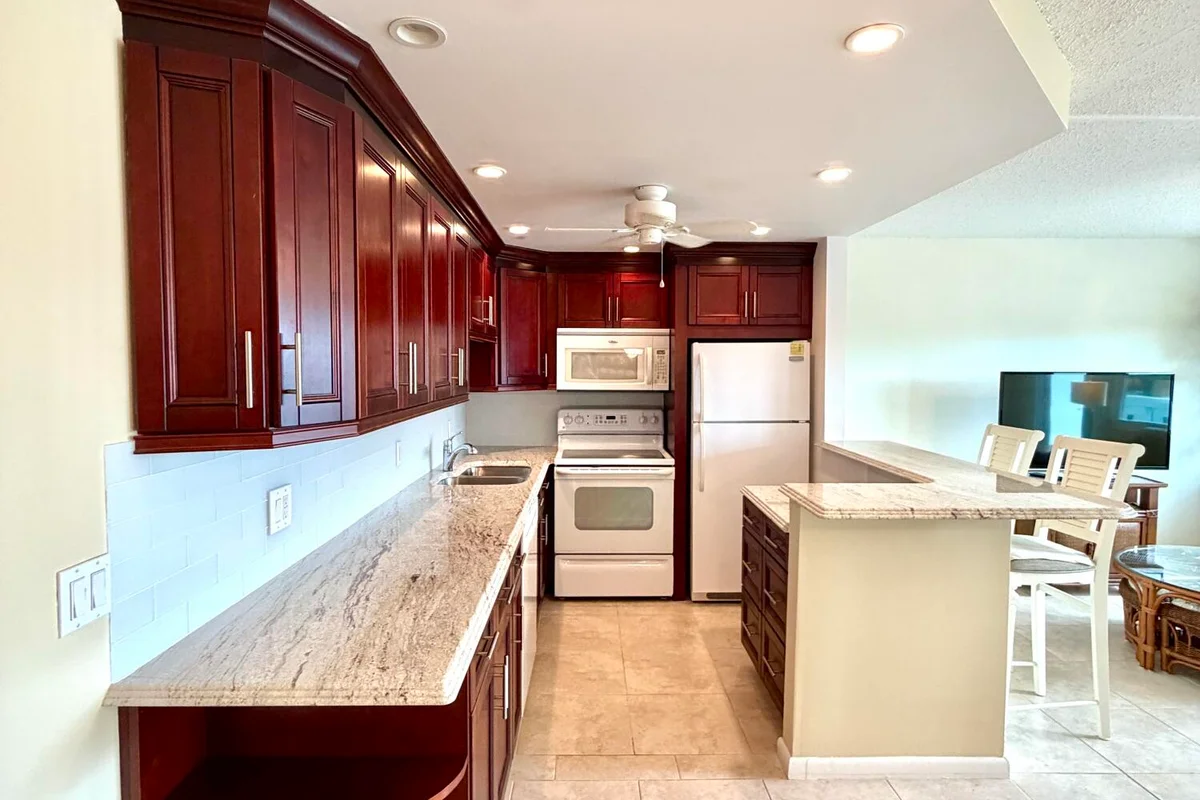4104 Cambridge E, Deerfield Beach: photo 1 of 29