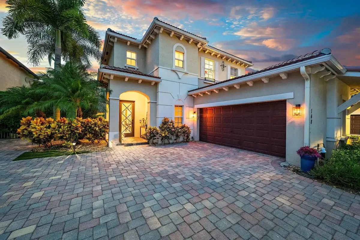 148 Behring Way, Jupiter: photo 1 of 57