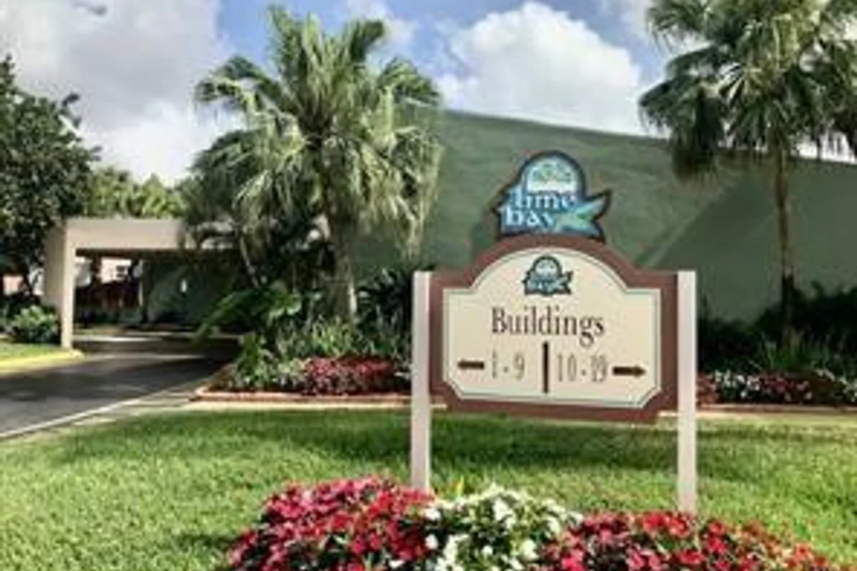 9351 Lime Bay Blvd #215, Tamarac: photo 1 of 9