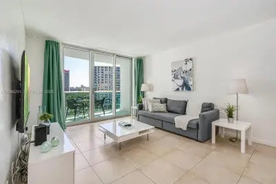 3801 S Ocean Dr #9T, Hollywood: photo 1 of 22