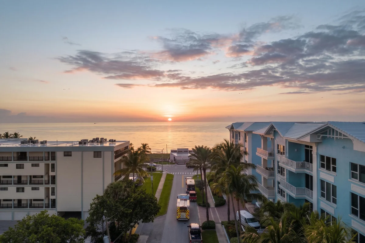 701 SE 21st Ave #302, Deerfield Beach: photo 1 of 13