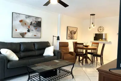 5003 NW 35th St #508, Lauderdale Lakes: photo 1 of 8