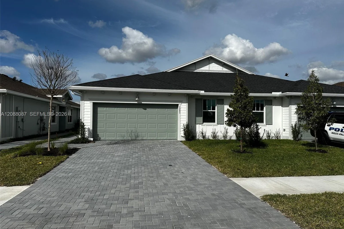 1393 Haywagon Trl, Loxahatchee: photo 1 of 46