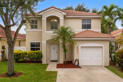 15266 SW 49th St, Davie: photo 1 of 46