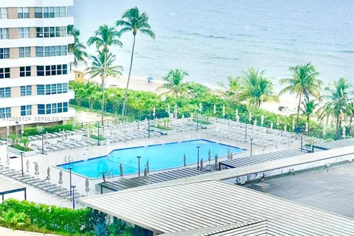 1980 S Ocean Dr #8D, Hallandale Beach: photo 1 of 50