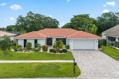 20195 Back 9 Dr, Boca Raton: photo 1 of 58