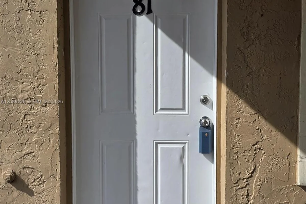 4181 NW 114th Ave, Coral Springs: photo 1 of 15
