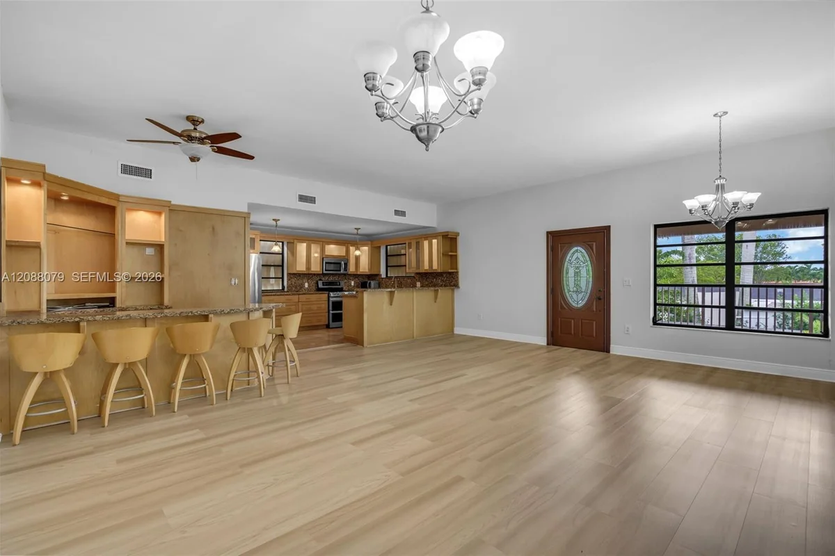 12845 SW 49th Ter #2, Miami: photo 1 of 24