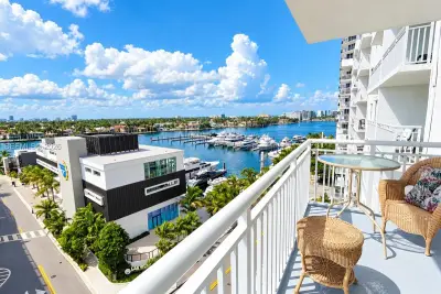 200 S Birch Rd #908, Fort Lauderdale: photo 1 of 39