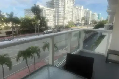 5601 Collins Ave #415, Miami Beach: photo 1 of 29
