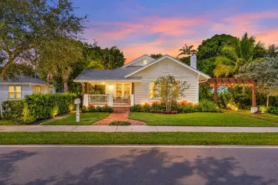 108 N Swinton Ave, Delray Beach: photo 1 of 58