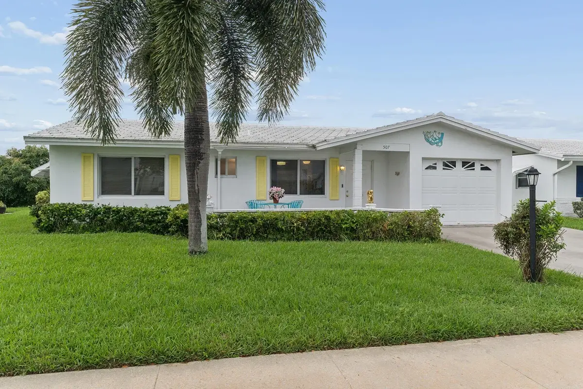 507 SW 18th St, Boynton Beach: photo 1 of 26
