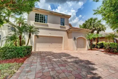 1388 Beacon Cir, Wellington: photo 1 of 30