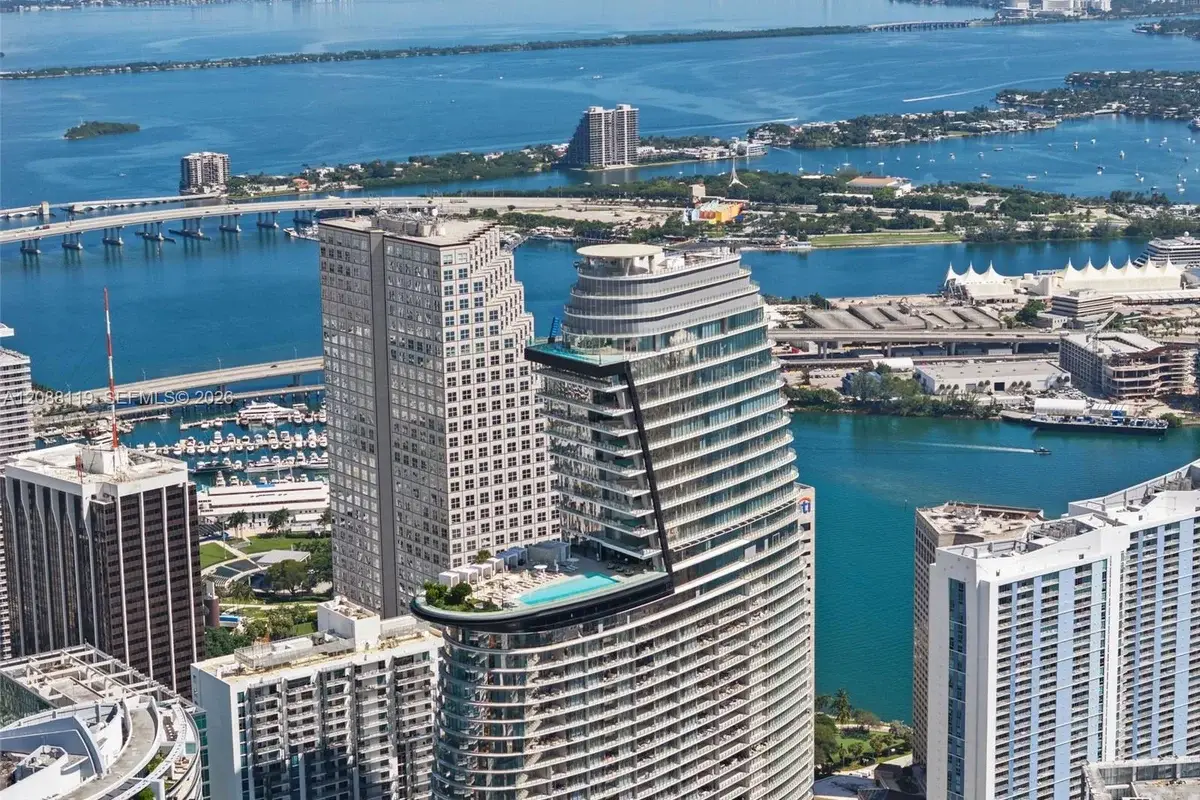 300 Biscayne Boulevard Way #4007W, Miami: photo 1 of 48