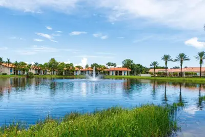 1524 Lake Crystal Dr #E, Royal Palm Beach: photo 1 of 24