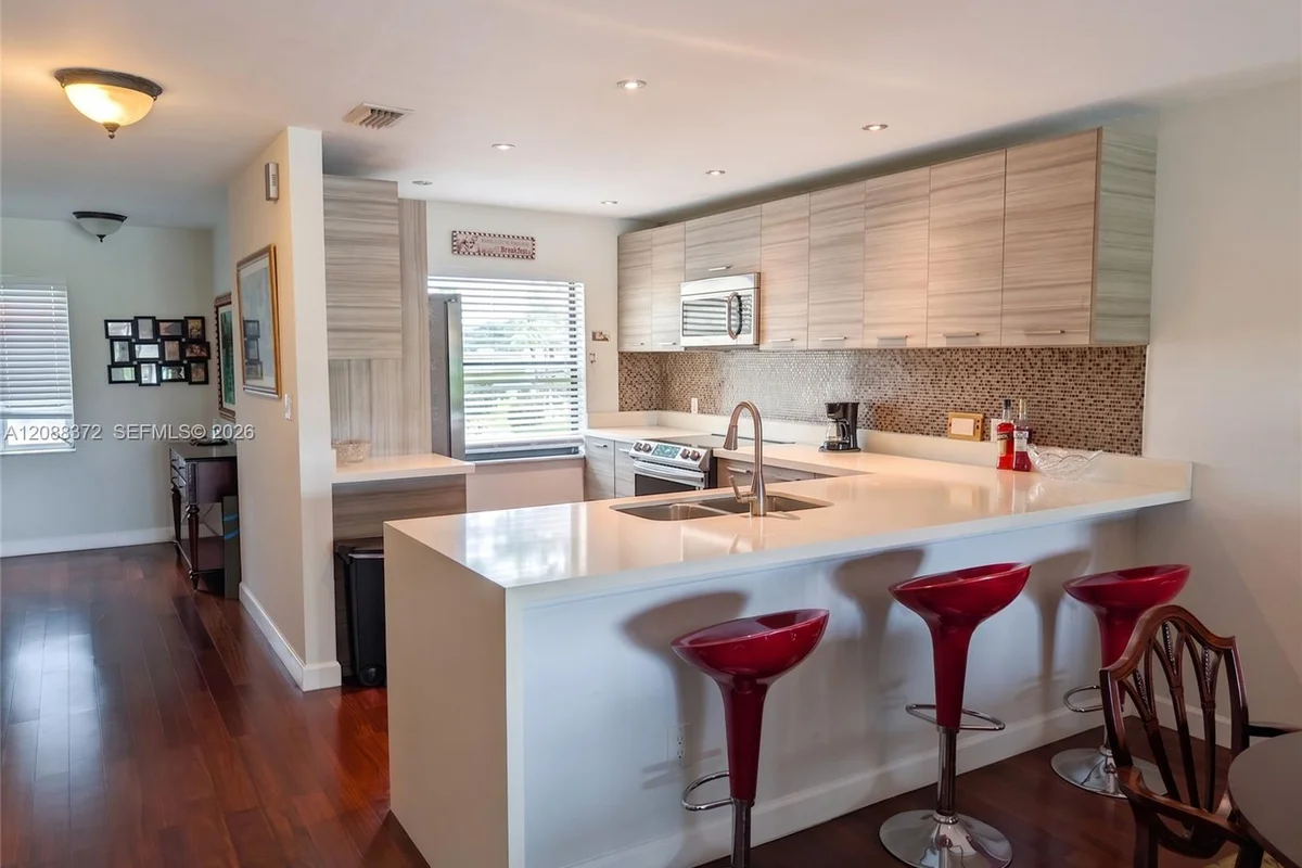 8460 Casa Del Lago #H, Boca Raton: photo 1 of 17