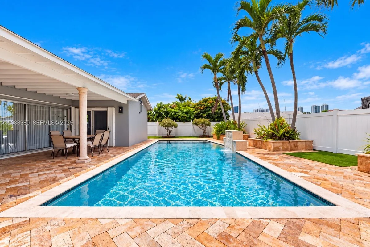 9341 SW 16th Rd W, Boca Raton: photo 1 of 30