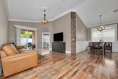 2327 NE 37th Ter, Homestead: photo 1 of 34