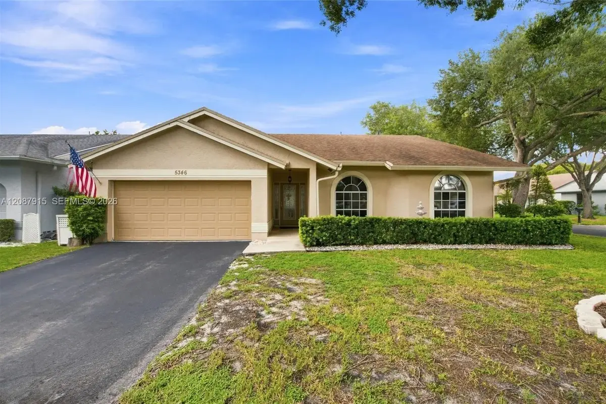 5346 NW 99th Way, Coral Springs: photo 1 of 54
