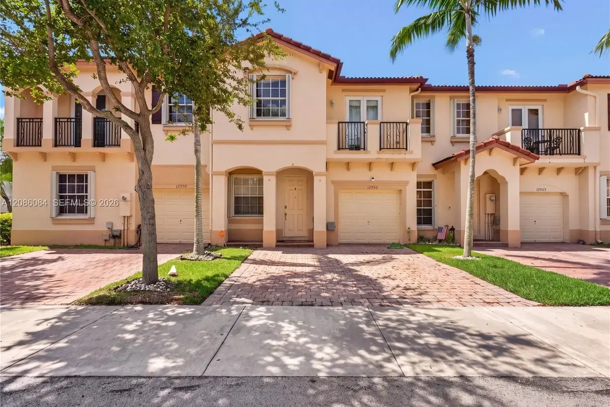 12956 SW 134th Ter, Miami: photo 1 of 24