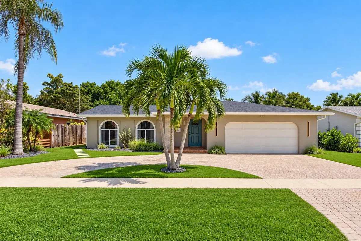 1717 NW 36th Ct, Oakland Park: photo 1 of 28