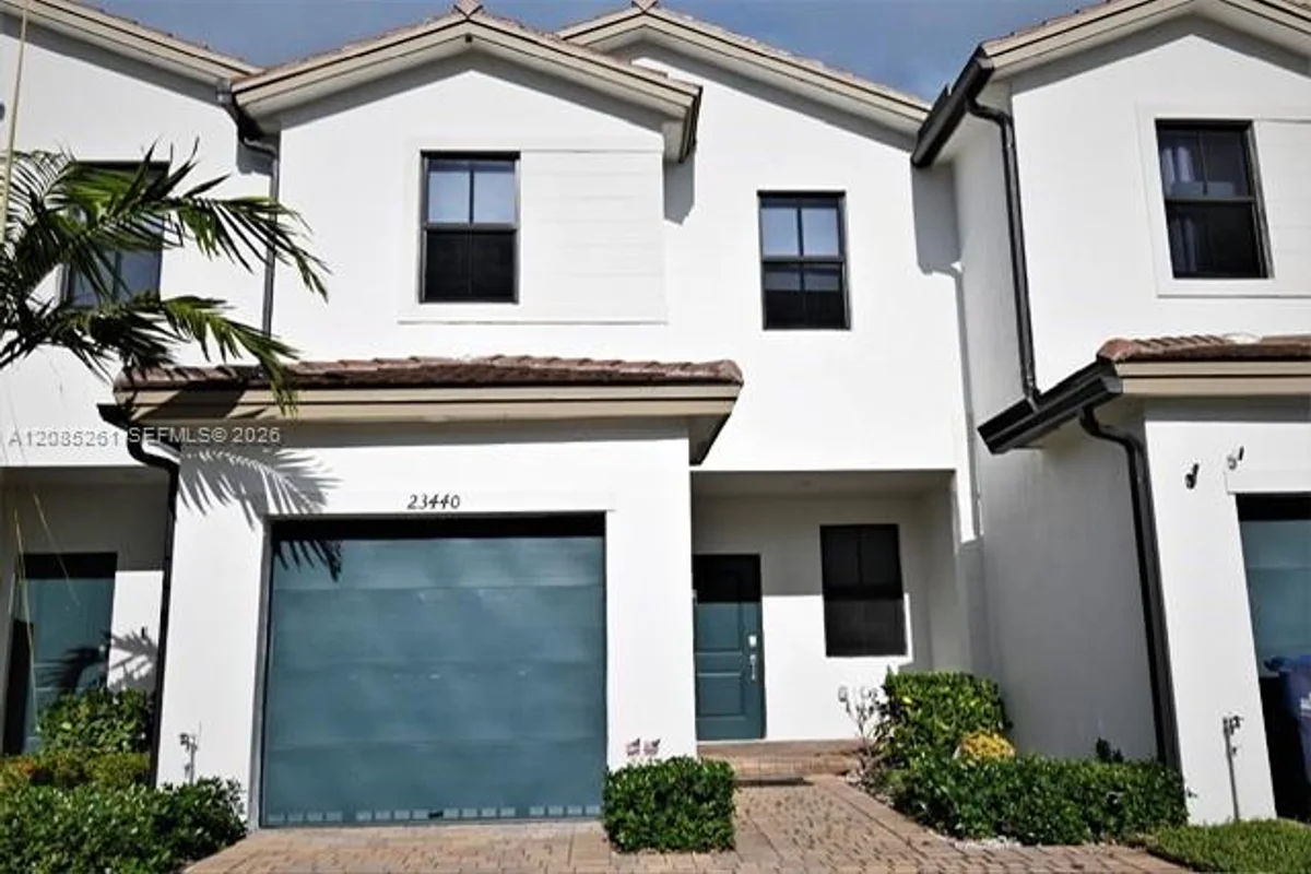 23440 SW 129th Ave, Homestead: photo 1 of 23