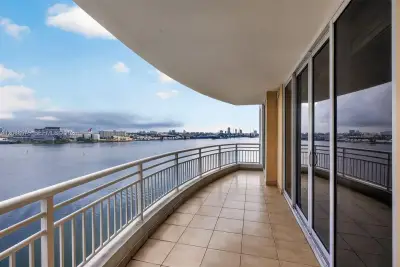 848 Brickell Key Dr #1104, Miami: photo 1 of 16