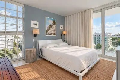1035 West Ave #704, Miami Beach: photo 1 of 6