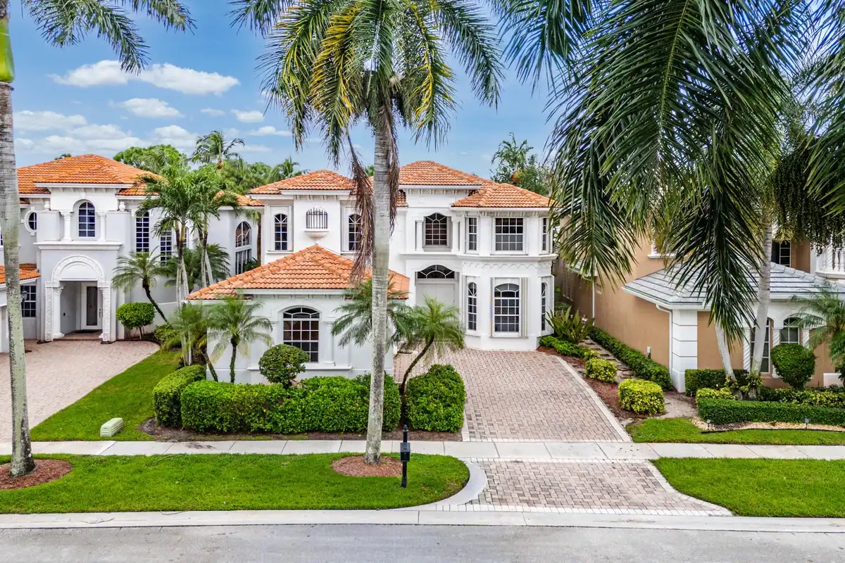 8149 Valhalla Dr, Delray Beach: photo 1 of 32