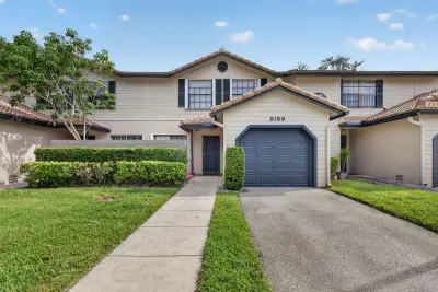 9189 Vineyard Lake Dr, Plantation: photo 1 of 20
