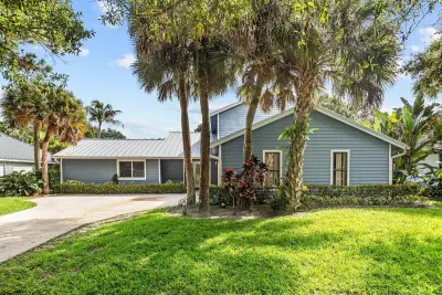 18831 Misty Lake Dr, Jupiter: photo 1 of 51