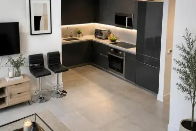 1080 Brickell Ave #907, Miami: photo 1 of 12