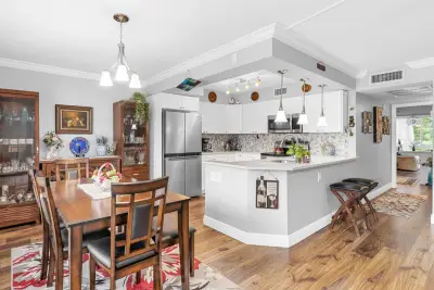 2041 Lyndhurst J, Deerfield Beach: photo 1 of 70
