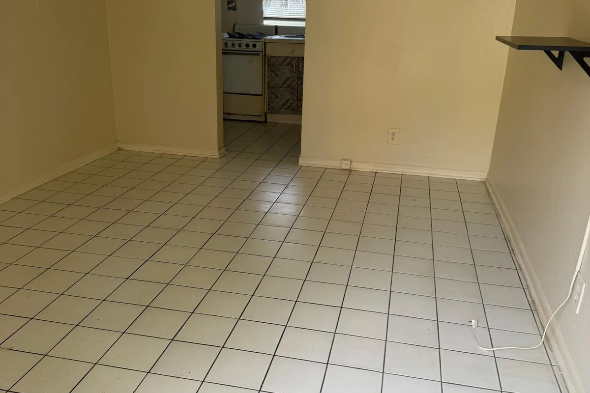 1044 NE 16th Ter #1-4, Fort Lauderdale: photo 1 of 4
