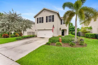 3785 Whitney Park Ln, Greenacres: photo 1 of 42